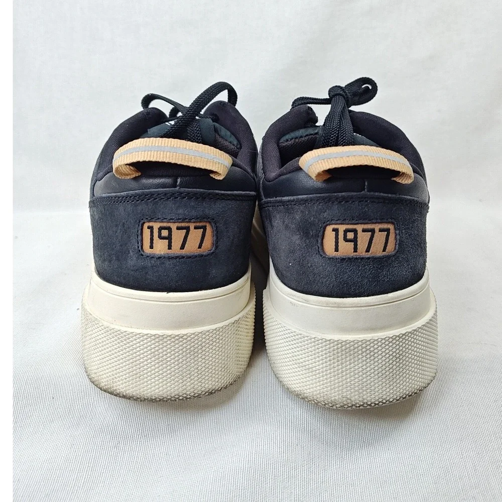 Le Tigre Midtown Low Sneakers Women's  8M Black Leather‎ Platform Shoes
